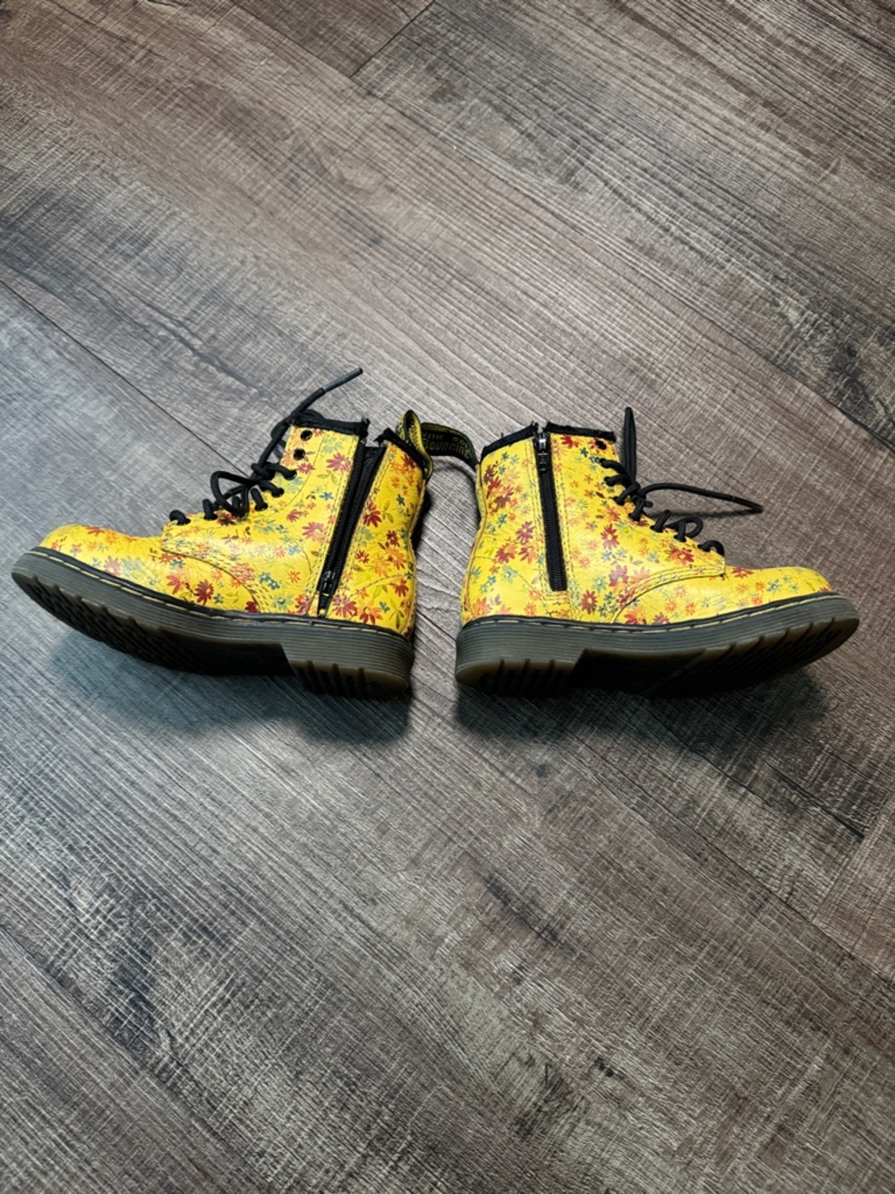Dr. Martens Yellow Floral Lace-Up Boots - Picture 3 of 8